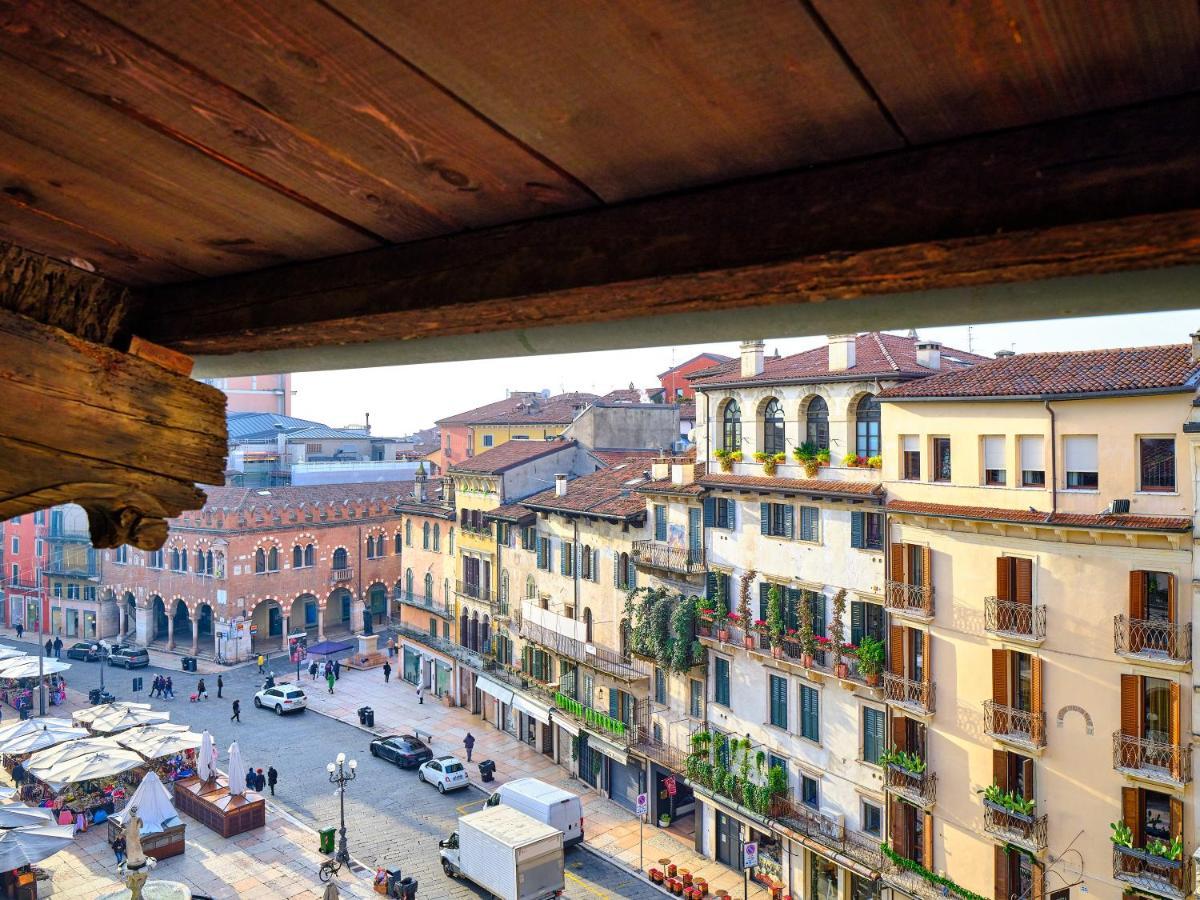 Apartmentsarena - Residenza Degli Scaligeri - Piazza Erbe Verona Exterior foto