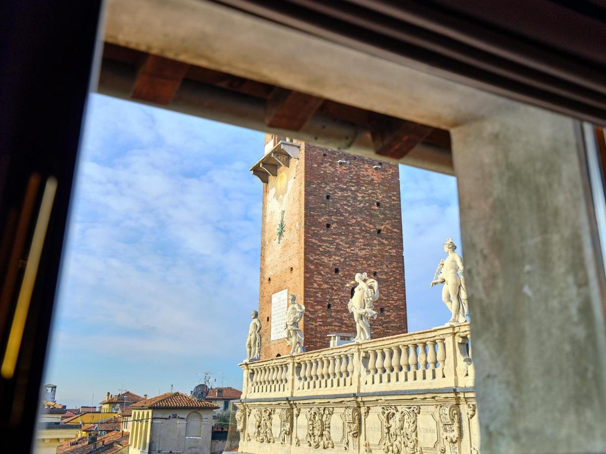 Apartmentsarena - Residenza Degli Scaligeri - Piazza Erbe Verona Exterior foto