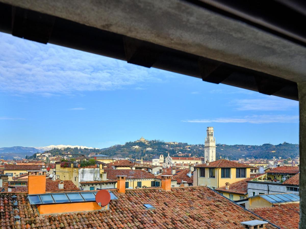 Apartmentsarena - Residenza Degli Scaligeri - Piazza Erbe Verona Exterior foto
