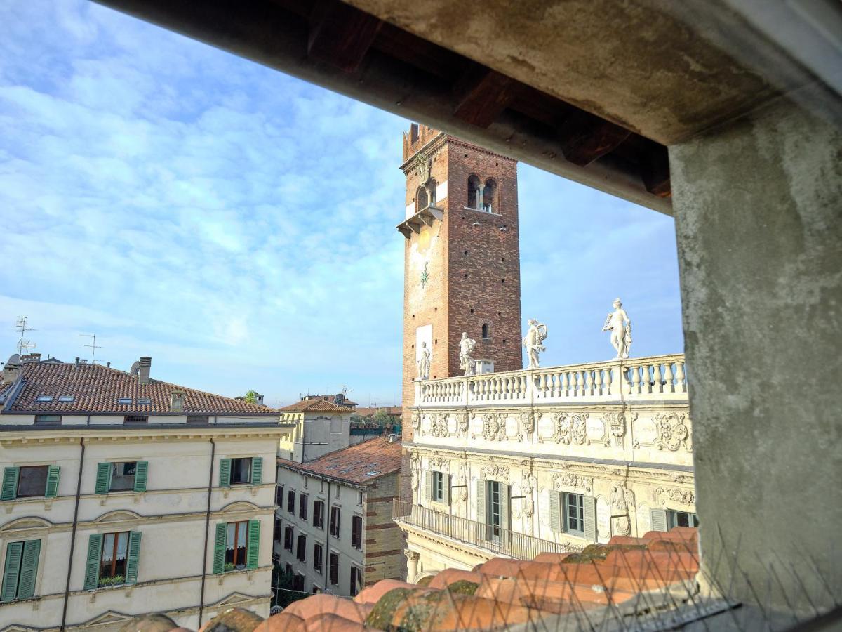 Apartmentsarena - Residenza Degli Scaligeri - Piazza Erbe Verona Exterior foto