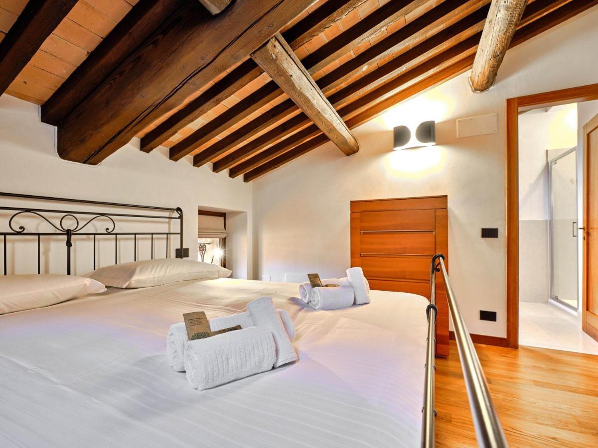 Apartmentsarena - Residenza Degli Scaligeri - Piazza Erbe Verona Exterior foto